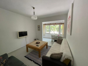 Lovely 2 bedroom house in the heart of the city